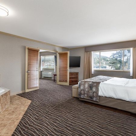 Prestige Radium Hot Springs Resort, Worldhotels Crafted Luaran gambar